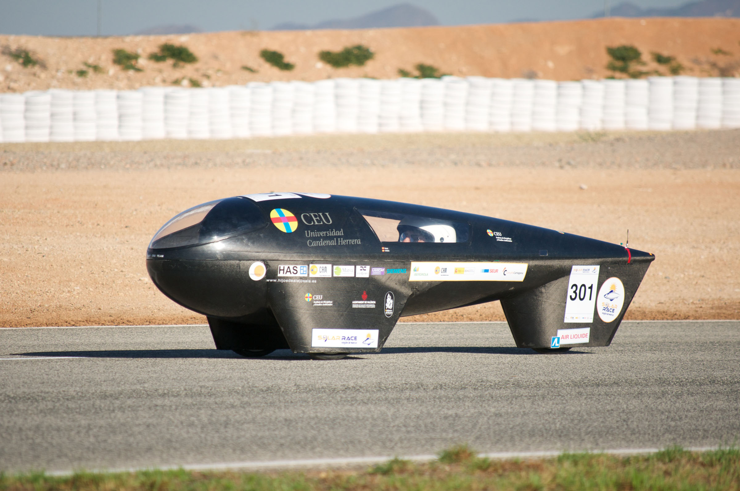 El IDEA CEU Car pone a prueba la eficiencia de su motor de hidrógeno en Madrid