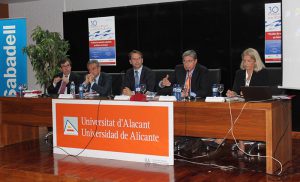 Primera sesión celebrada ayer durante las XXX Jornadas de Alicante sobre Economía Española.