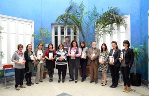 Los autores del libro Mujer e Igualdad y la directora general de Formación Profesional, en la presentación en Valencia