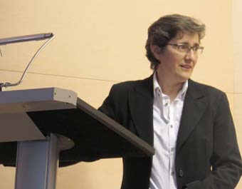 La investigadora Rosa Donat, nueva presidenta de la Sociedad Española de Matemática Aplicada (SEMA)