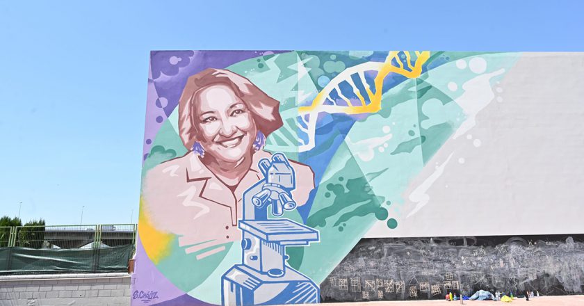 La investigadora Ángela Nieto, protagonista de un nuevo mural del proyecto «Dones de ciència» de la UPV y Las Naves