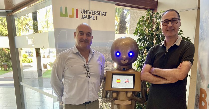 La UJI inicia la segunda fase de experimentos con robots sociales