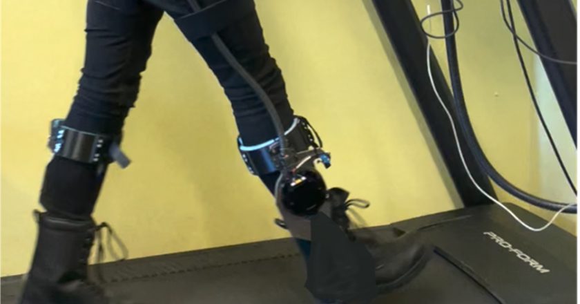 Desarrollan unas botas robotizadas para los cuerpos de respuesta ante emergencias
