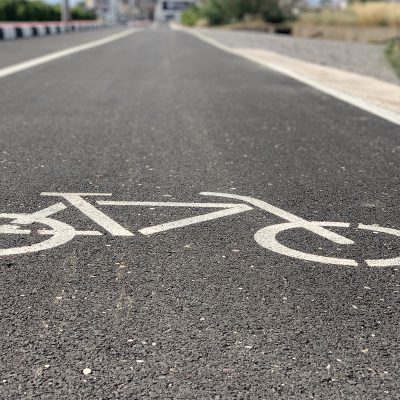 Diseñan un nuevo pavimento más sostenible para los carriles bici