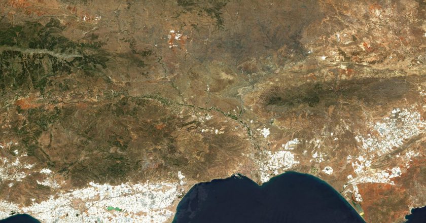 La UA lidera un proyecto de la Fundación Biodiversidad para elaborar el primer atlas de la desertificación en España