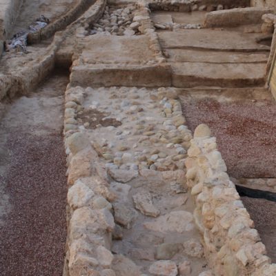 Descubren elementos antisísmicos en la muralla ibérica del yacimiento de La Alcudia